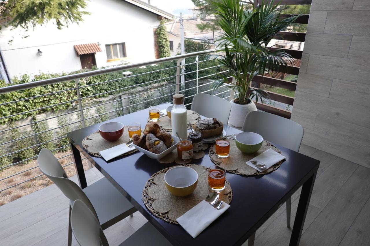 Homingarda - Fine Holiday Apartments ペスキエーラ・デル・ガルダ エクステリア 写真